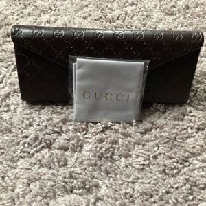 Authentic Gucci Trifold Sunglass/Eyeglass Case